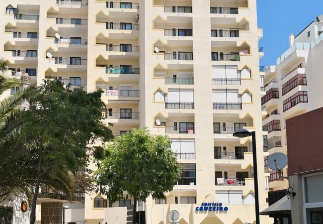 Apartamento em Portimão - Apartamento Praia Rocha Cinza Apartamento em Portimão - Apartamento Praia Rocha Cinza