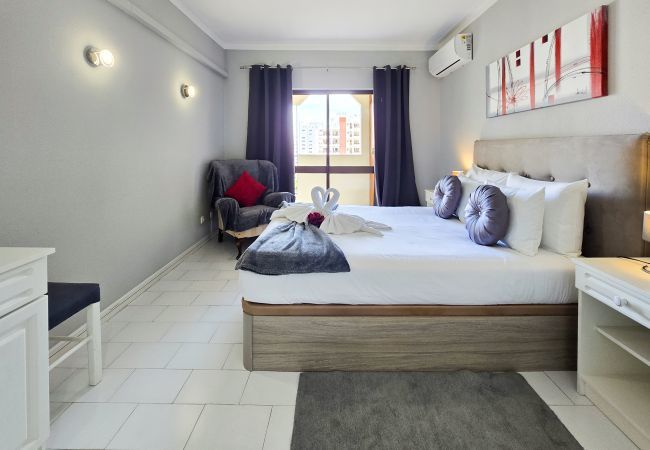 Apartamento em Portimão - Apartamento Praia Rocha Cinza Apartamento em Portimão - Apartamento Praia Rocha Cinza