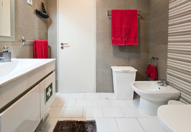 Apartamento em Portimão - Apartamento Praia Rocha Cinza Apartamento em Portimão - Apartamento Praia Rocha Cinza