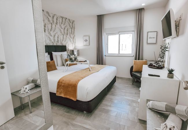 Apartamento em Portimão - Apartamento Praia Rocha Vista Mar Dubai Apartamento em Portimão - Apartamento Praia Rocha Vista Mar Dubai