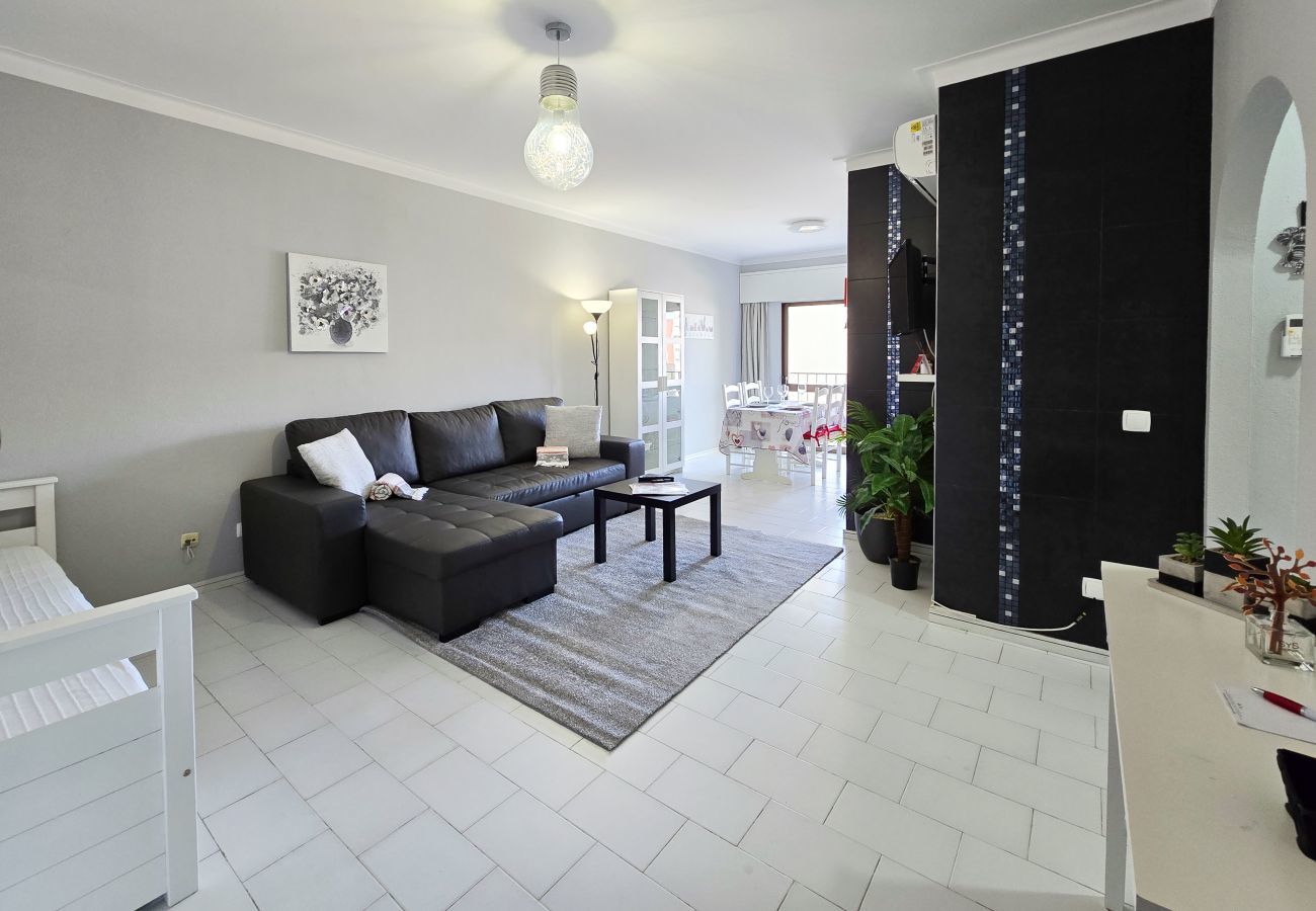 Apartamento em Portimão - Apartamento Praia Rocha Cinza Apartamento em Portimão - Apartamento Praia Rocha Cinza