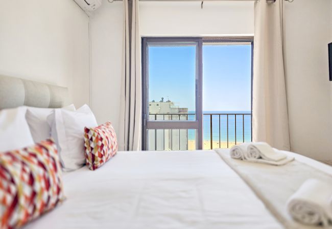 Apartment in Portimão - Apartment Praia Rocha Sea View Sunshine Apartment in Portimão - Apartment Praia Rocha Sea View Sunshine