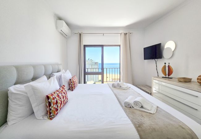 Apartment in Portimão - Apartment Praia Rocha Sea View Sunshine Apartment in Portimão - Apartment Praia Rocha Sea View Sunshine
