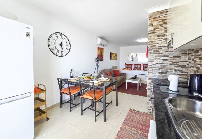 Apartment in Portimão - Apartment Praia Rocha Sea View Sunshine Apartment in Portimão - Apartment Praia Rocha Sea View Sunshine