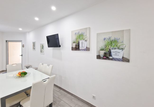 Apartment in Portimão - Tropical Apartment with Terrace Praia da Rocha Apartment in Portimão - Tropical Apartment with Terrace Praia da Rocha