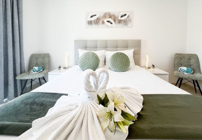 Apartment in Portimão - Apartment Praia Rocha Justar Cozy Apartment in Portimão - Apartment Praia Rocha Justar Cozy