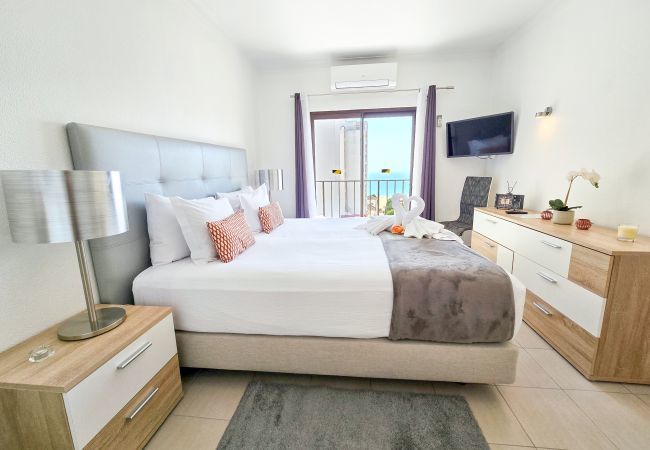 Apartment in Portimão - Apartamento Praia Rocha Vista Mar Ambar Apartment in Portimão - Apartamento Praia Rocha Vista Mar Ambar
