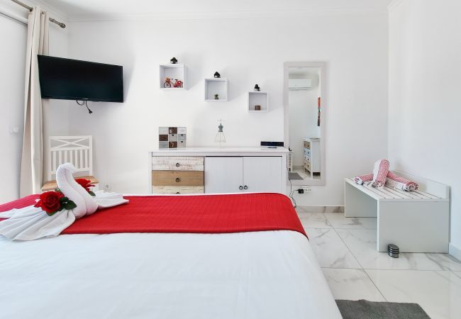 Apartment in Portimão - Apartment Praia Rocha Sea View Love Apartment in Portimão - Apartment Praia Rocha Sea View Love