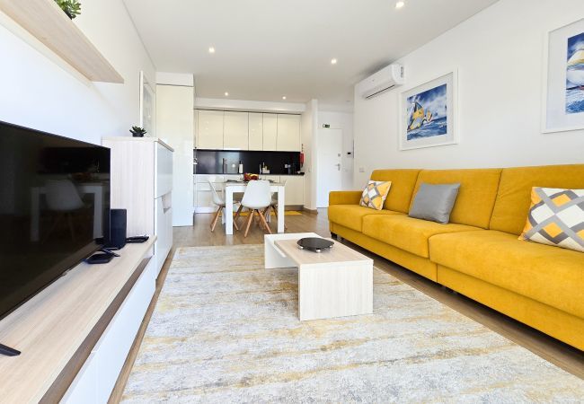 Apartment in Portimão - Flat Praia Rocha Residence Honey Glow Apartment in Portimão - Flat Praia Rocha Residence Honey Glow