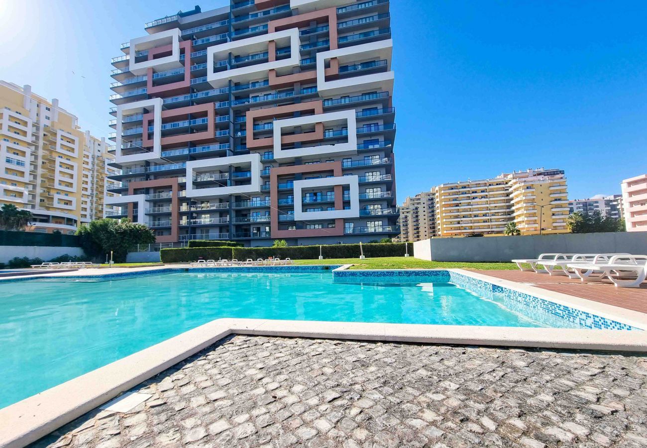 Apartment pool Praia Rocha Tower Lovely  Apartment Praia Rocha Portimão Algarve